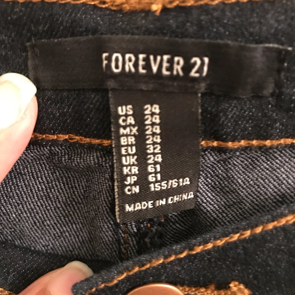 Dark blue jeans - Picture 6 of 7